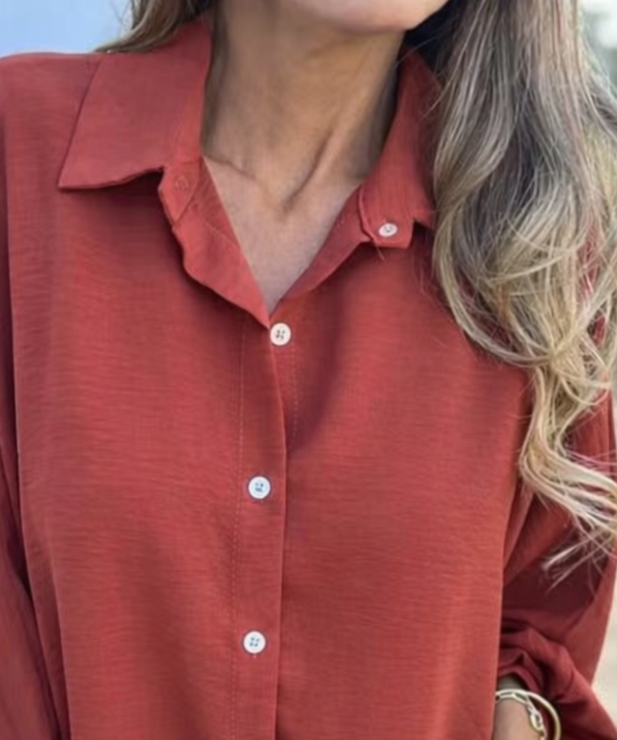 Hollynn - Elegant Button Blouse