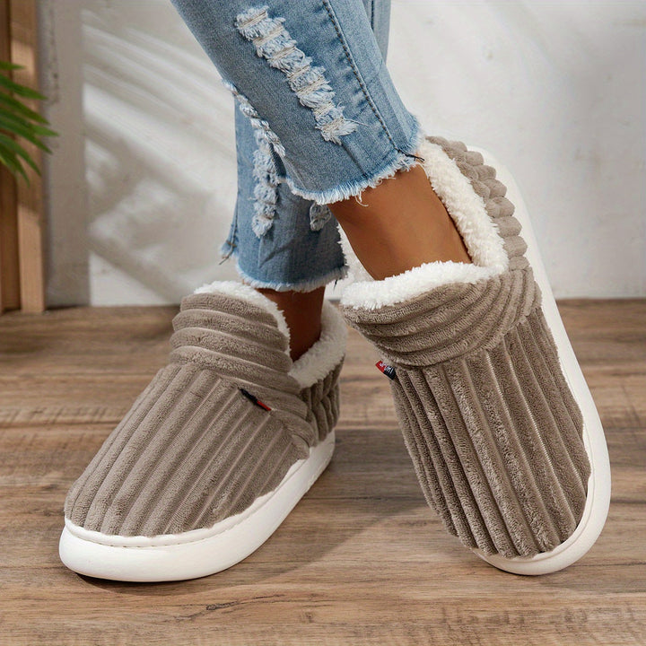Molly | Plush Indoor–Outdoor Slippers
